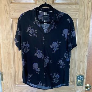 Fashionable Blue/Black Flower Button Up